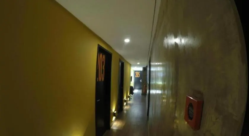 Monaco Boutique Hotel Kampung Air Kota Kinabalu