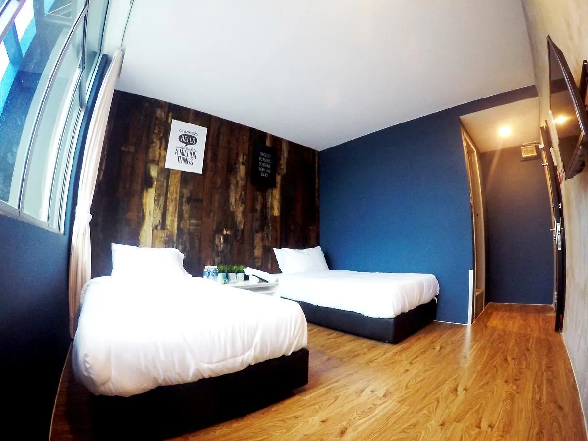 Monaco Boutique Hotel Kampung Air Kota Kinabalu Malasia